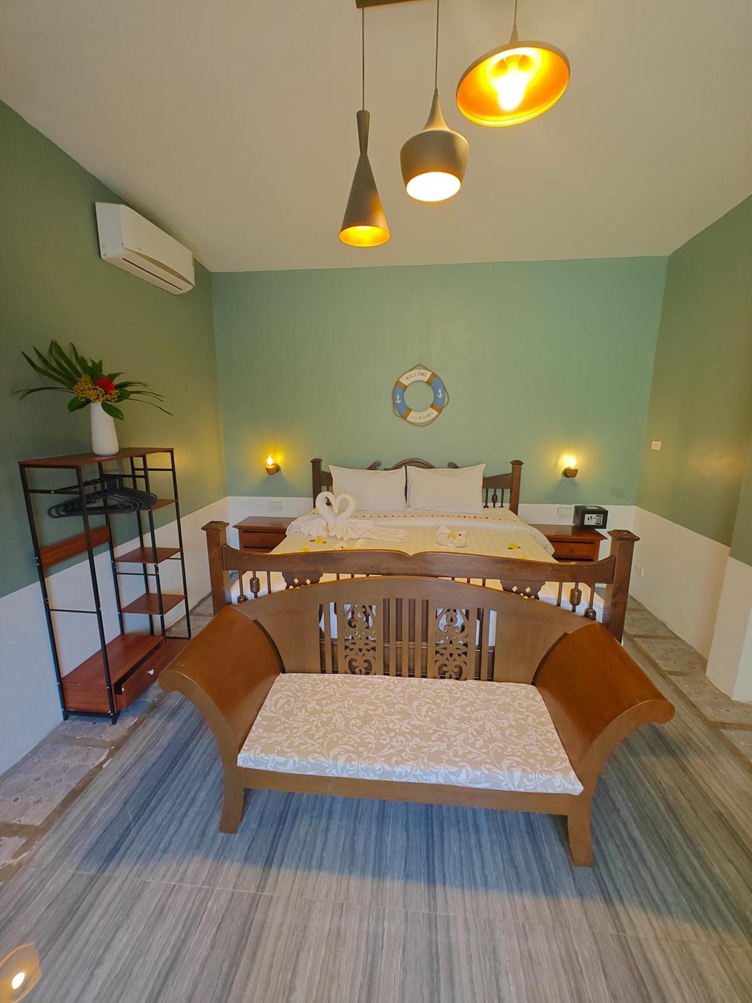 Namphung Phuket Boutique Resort Rawai Exteriör bild