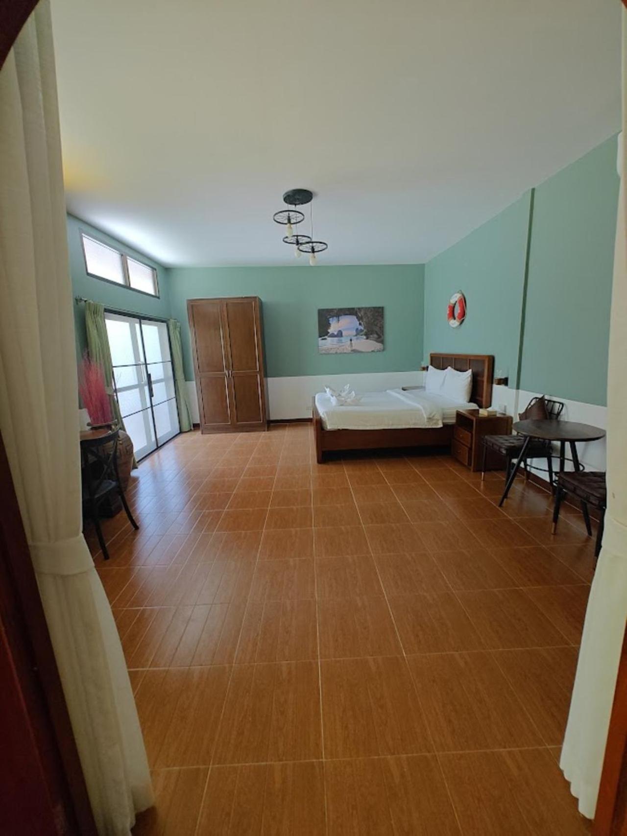 Namphung Phuket Boutique Resort Rawai Exteriör bild