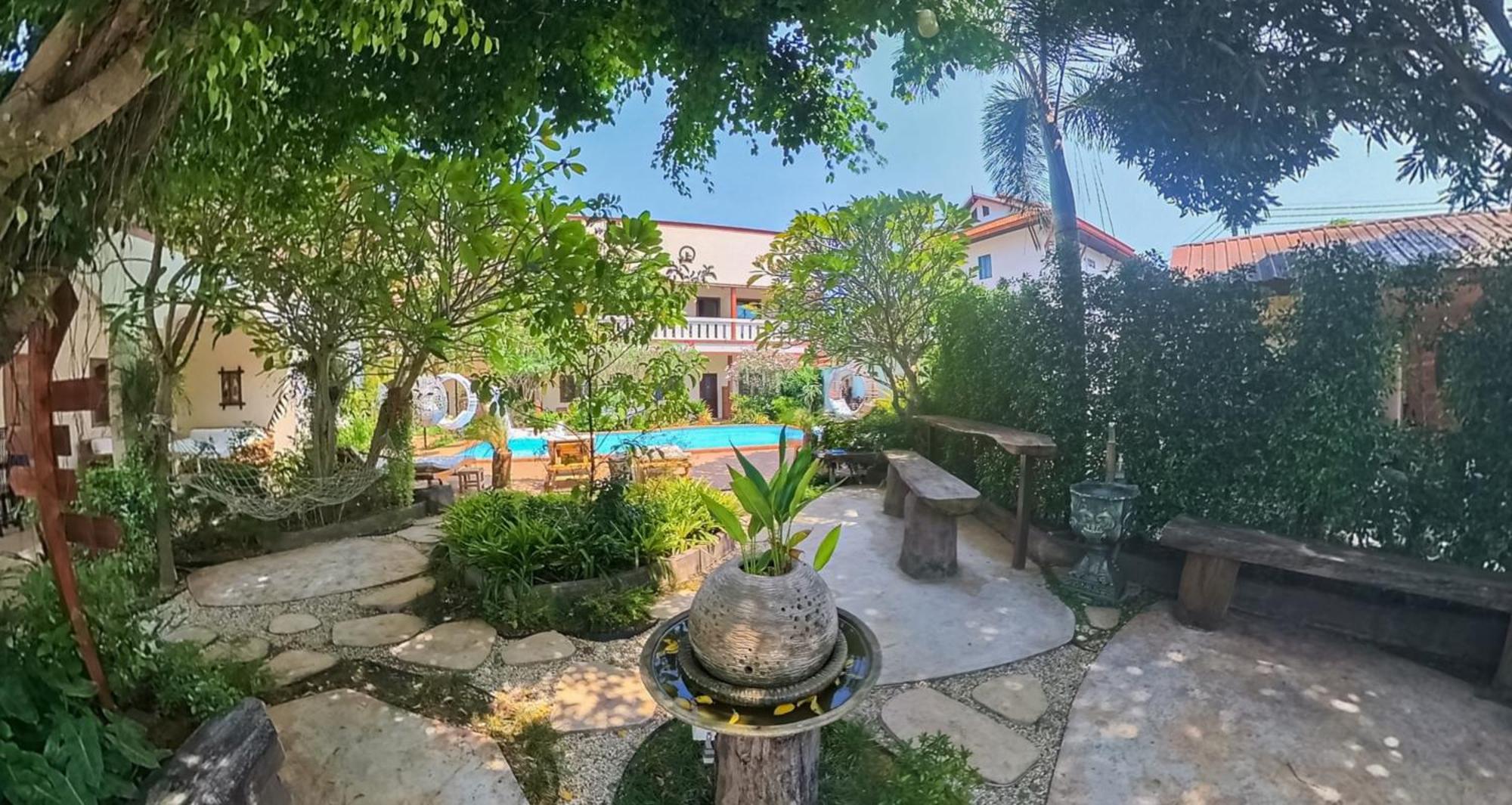 Namphung Phuket Boutique Resort Rawai Exteriör bild